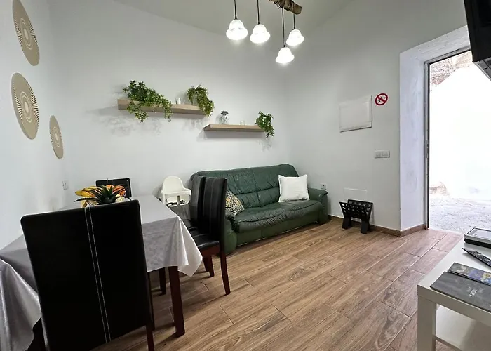 דירה Sofia House *